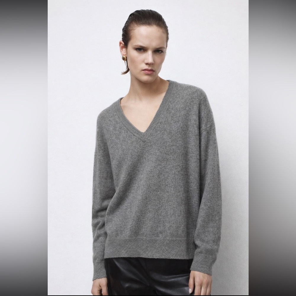 Zara v neck cashmere sweater grey - Picture 1 of 9